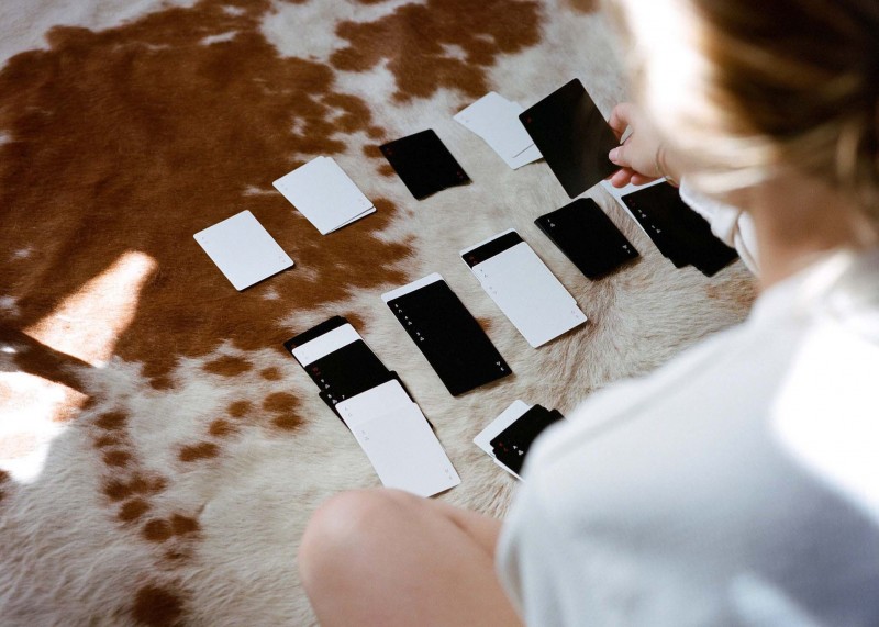 Minim playing cards